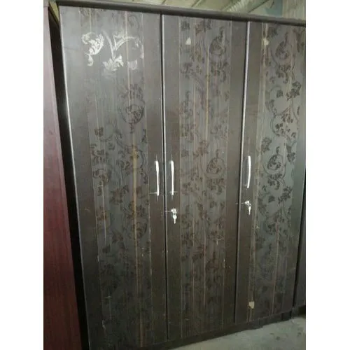 Designer Bedroom Wardrobe Manufacturer
Designer ...