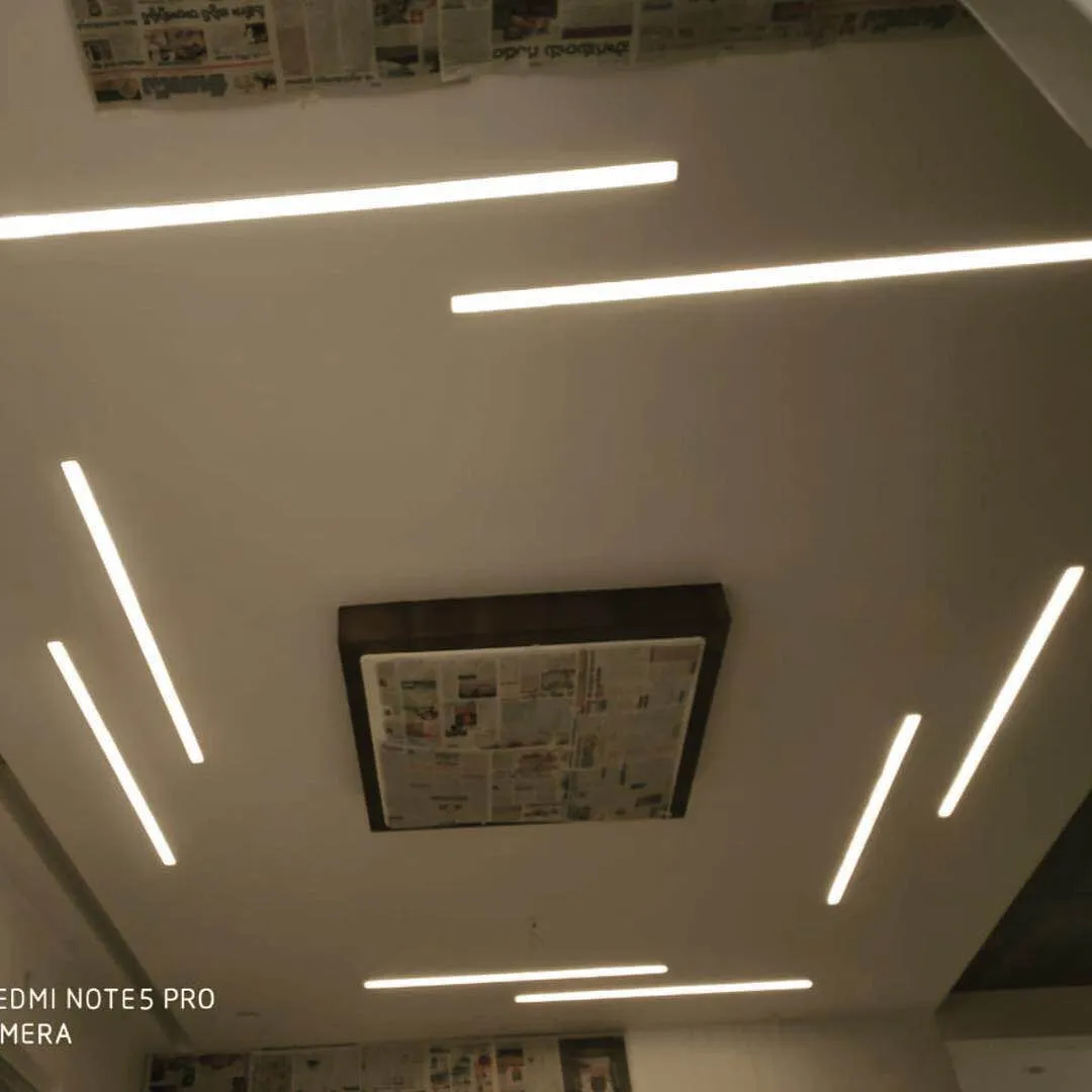 LED LINEAR PROFILE: continuos line is a walk-over ...