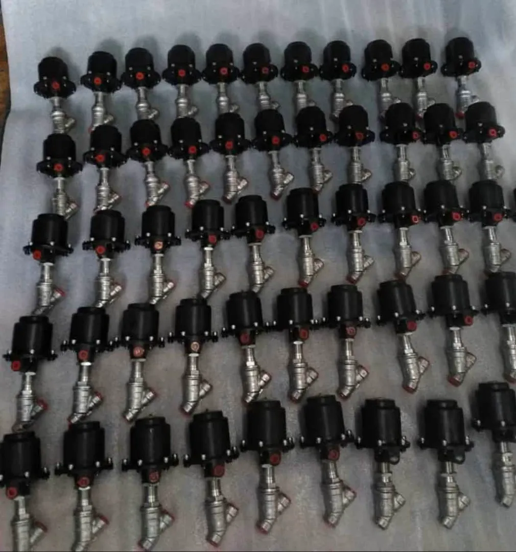 PNEUMATIC ANGLE SEAT VALVE
SPRIAX ANGLE SEAT VALV...