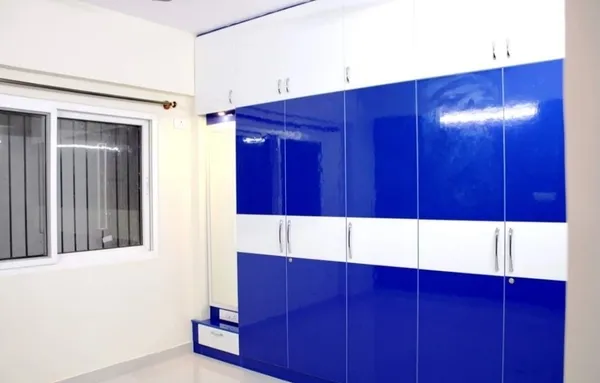 We are the Leading Office Table Manufacturer In Co...