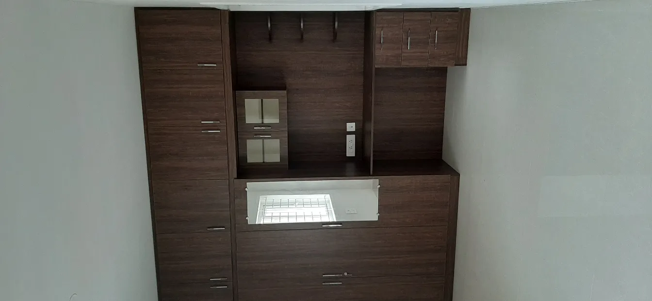 We are the Leading Office Table Manufacturer In Co...