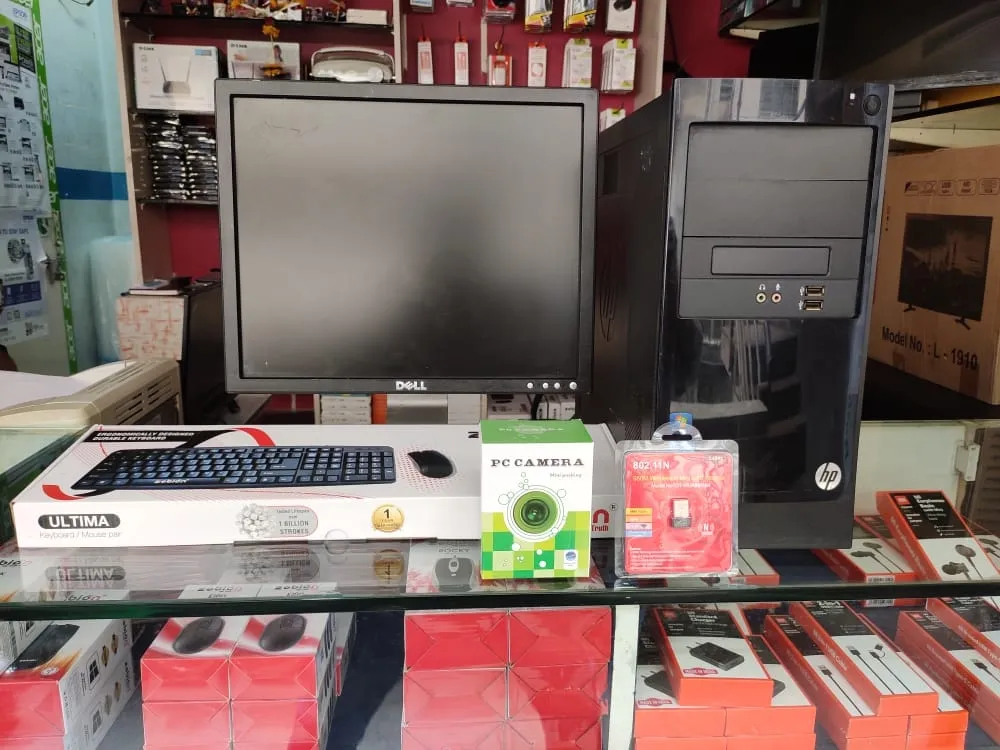 Full Desktop Set In Low Rate For Student For Home ...