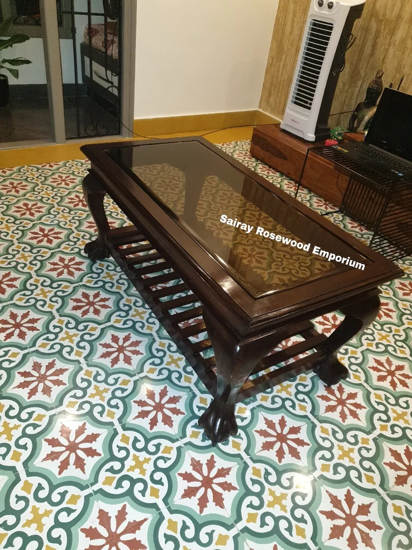 Rosewood Centre table
Centre table in antique le...