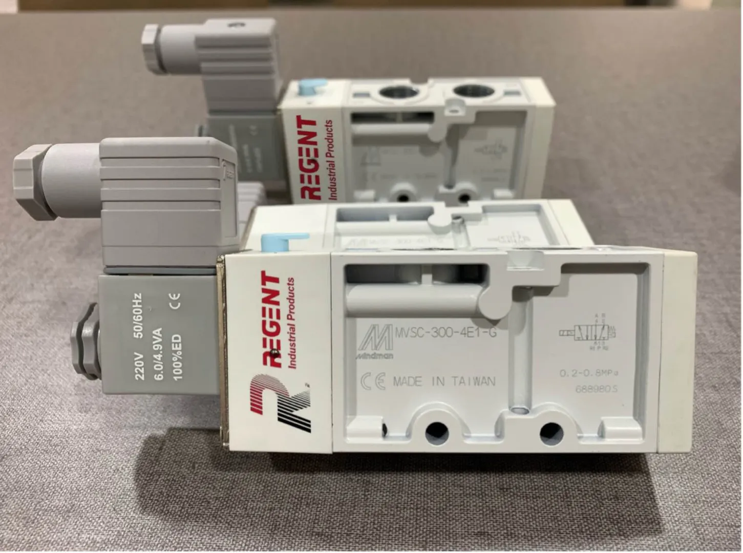 MVSC 300 4E1 DC24V
MVSC 300 4E1 AC220
Mindma...