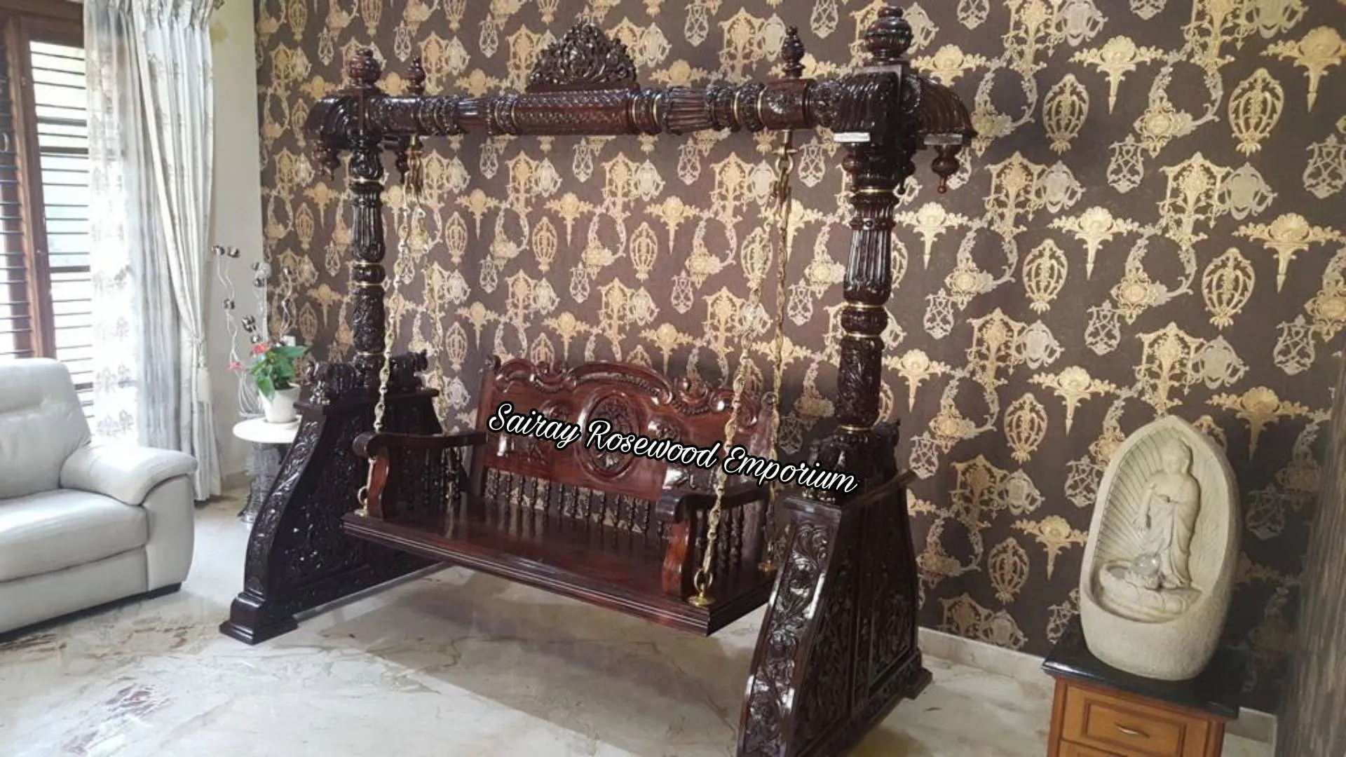 Rosewood Swing Carved Jula
All hand Carved Desgin...