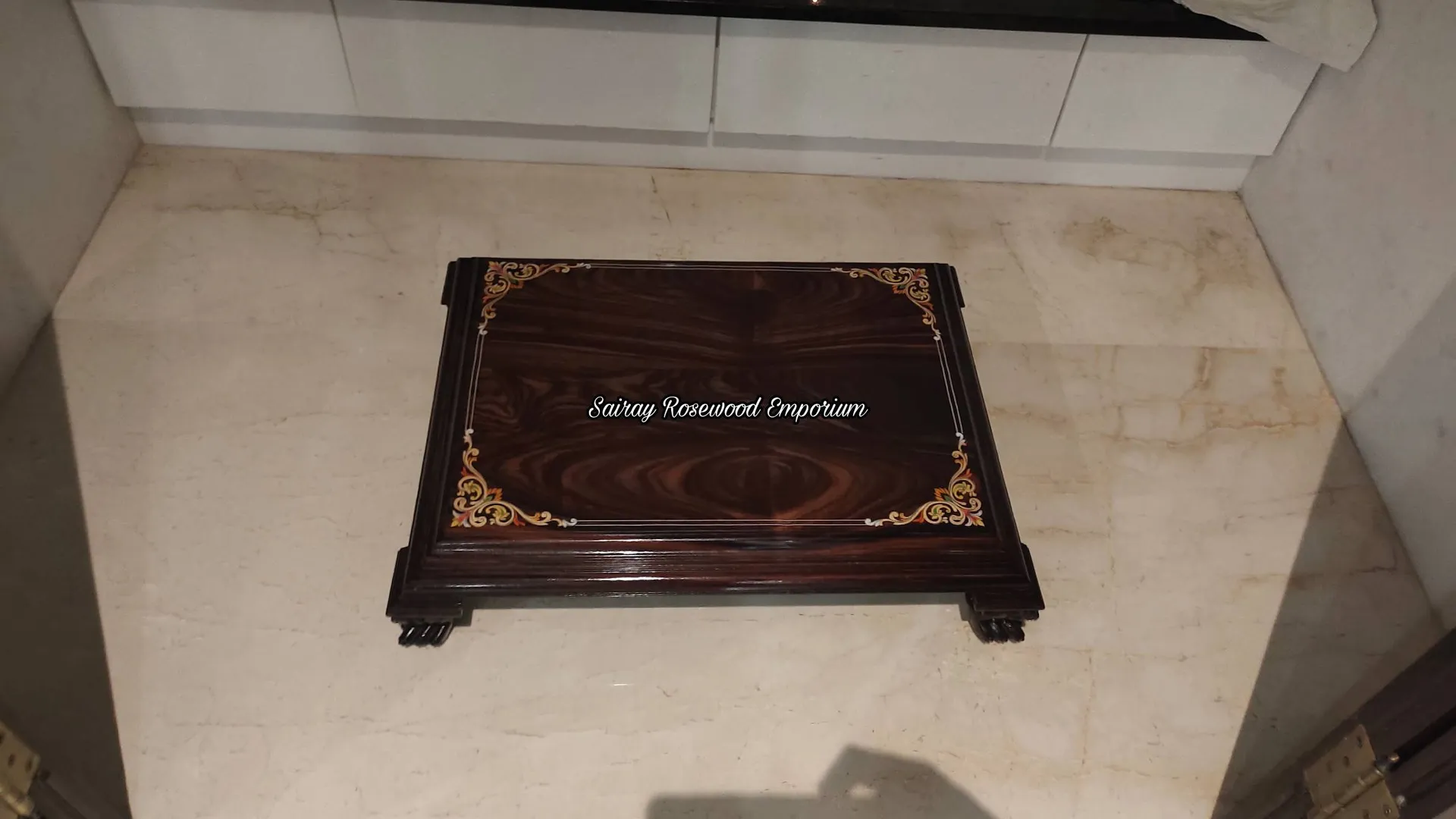 Rosewood Pooja mane #Pooja Mandasana
#pooja manta...