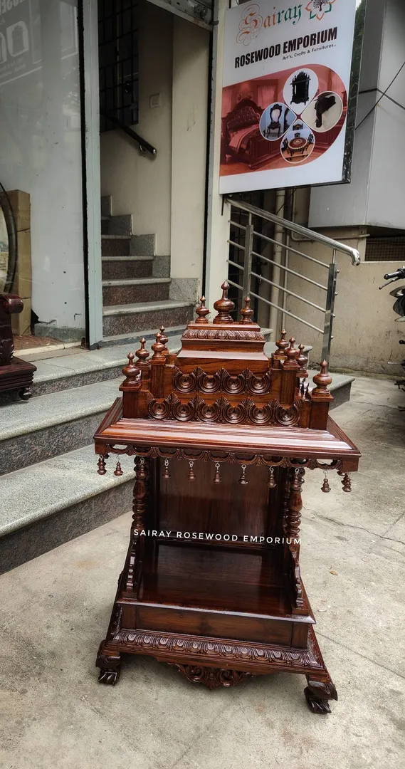 Rosewood Pooja mantap:
Depth 14"
Width 22"
Hei...