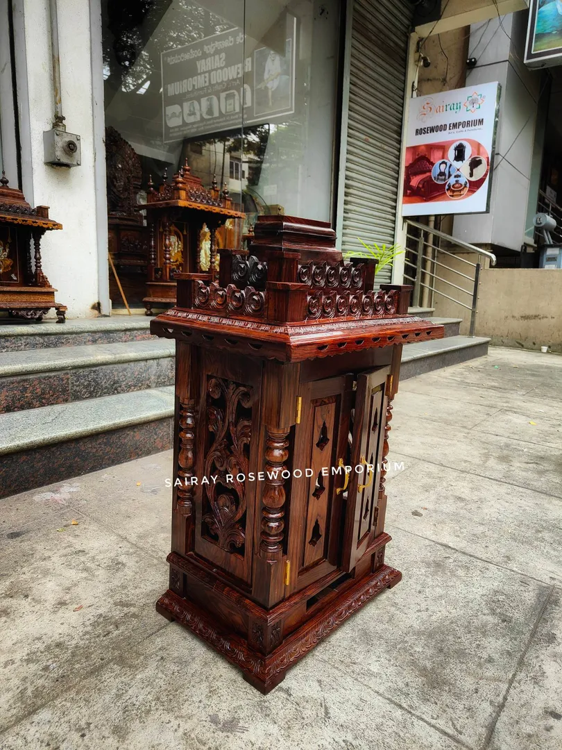 Rosewood Pooja Mantap
Depth 15"
Width 24"
Heigh...
