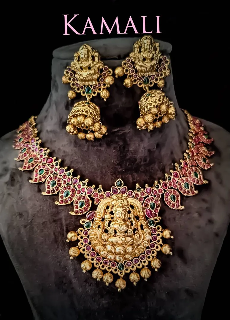 Antique Lakshmi Necklace
Kempu stone Necklace wit...