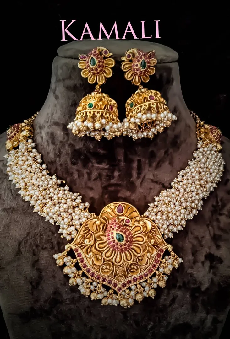 Antique Necklace
Less weight collections
Gold Pl...