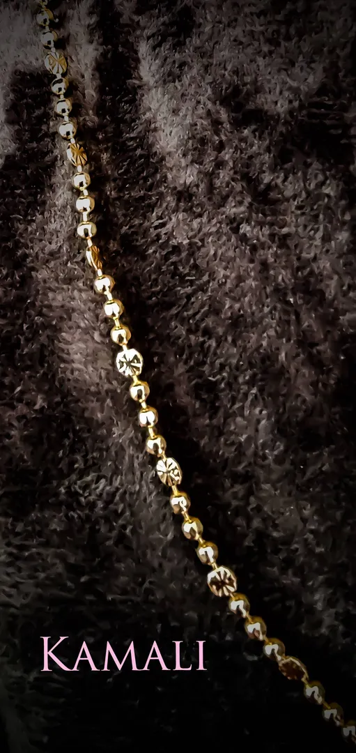 Impon Fancy Chain
18 Inches Short Chain
1gm Gold...