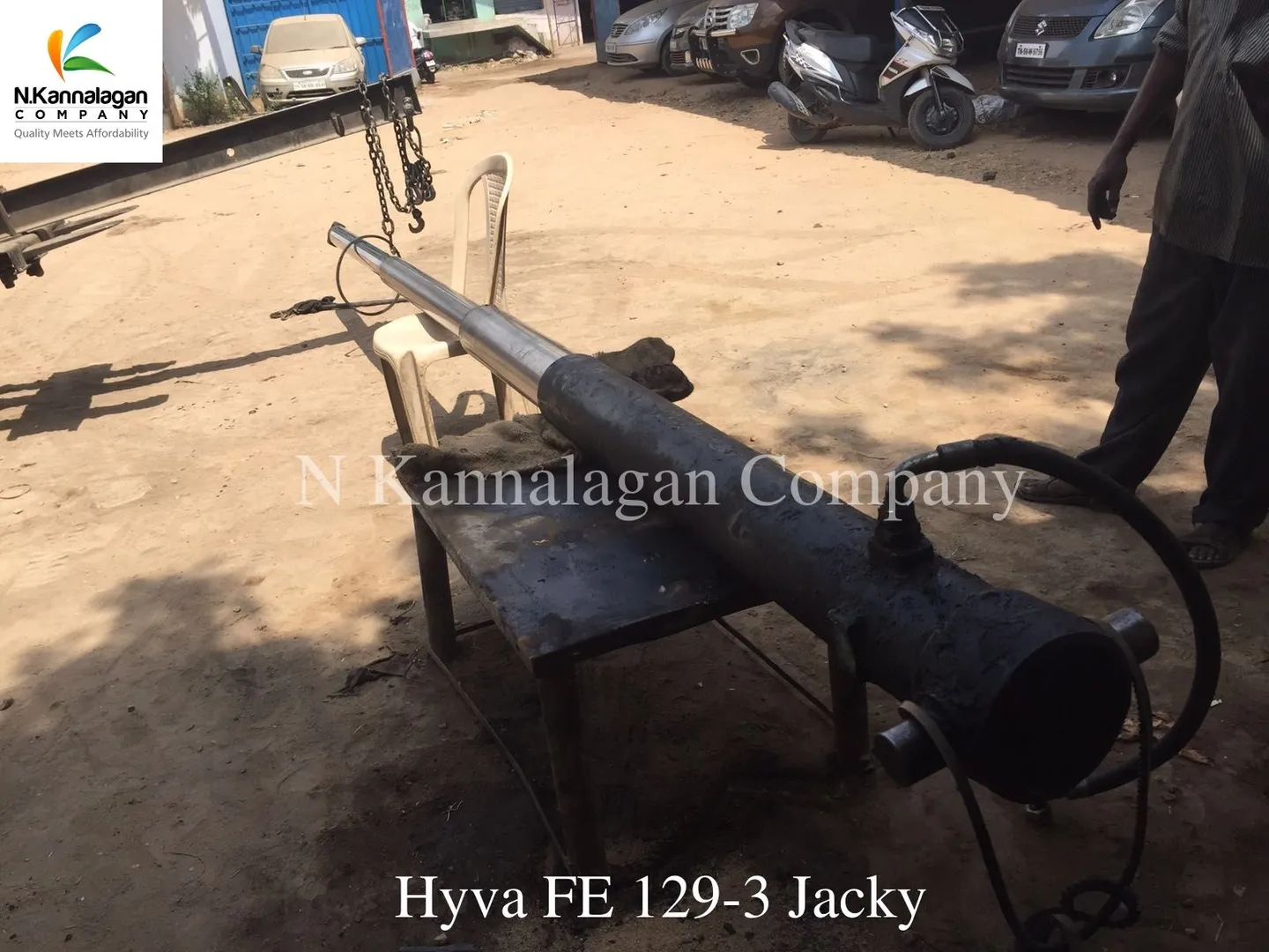 Hyva FE 129 Jacky
We Are Deal With Heavy Truck Sp...