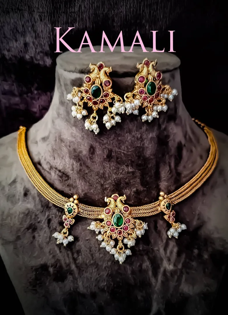 Antique Necklace Sets
Less weight collections
Ox...