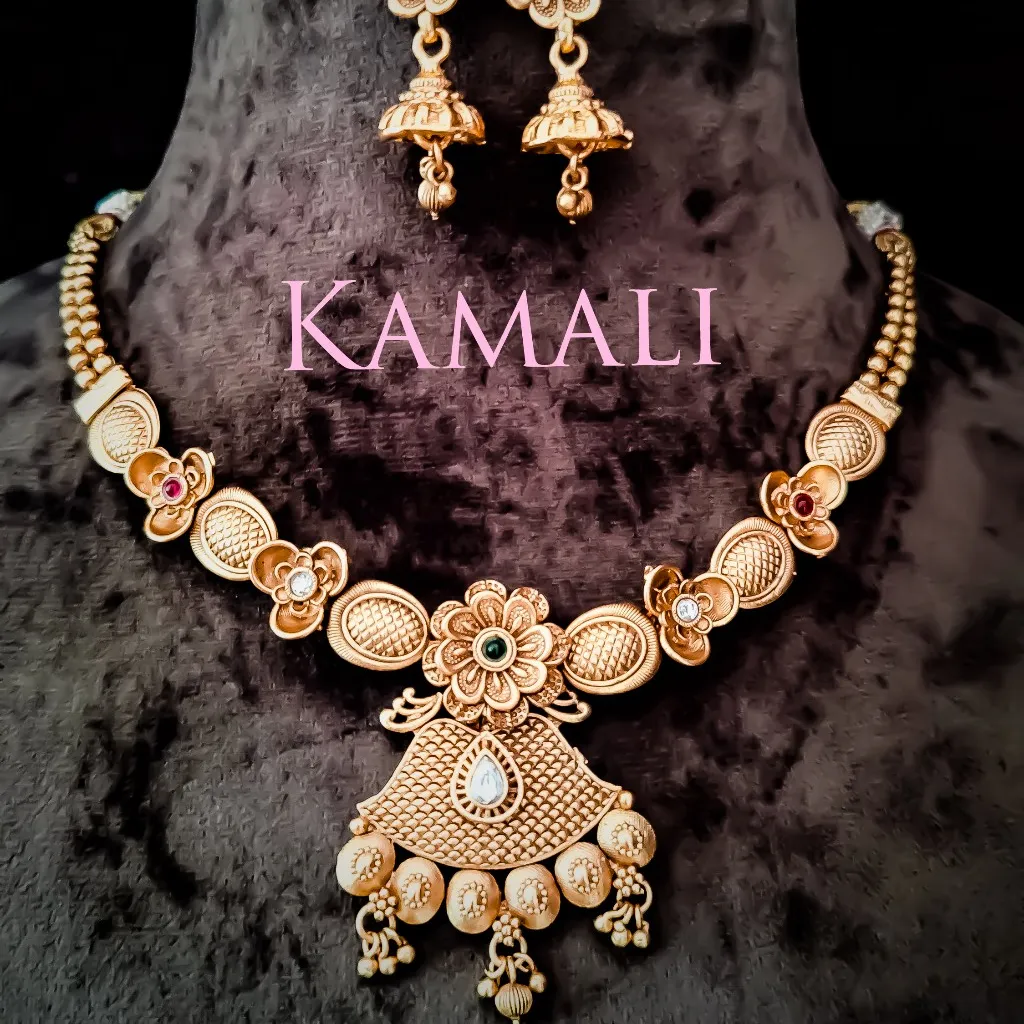 Kamali - Antique Jewellery
Semi Antique Necklace ...