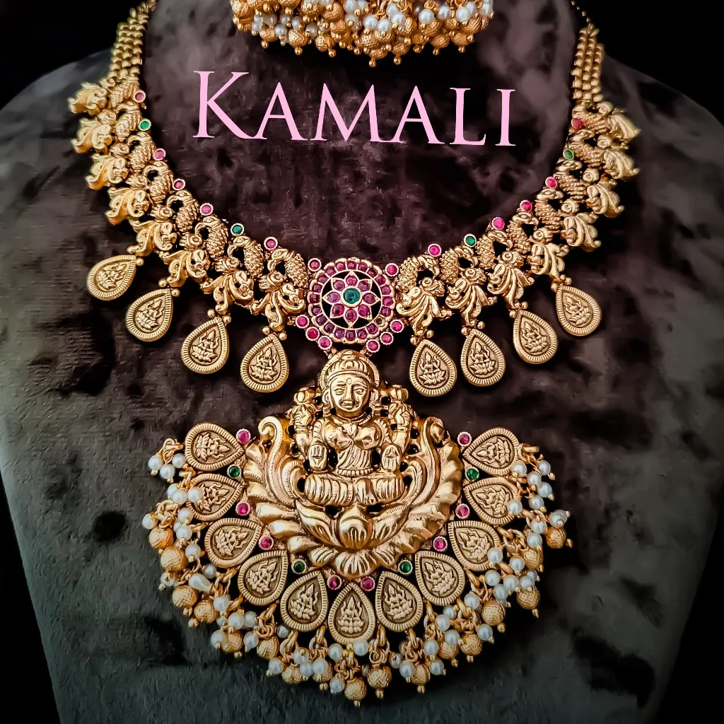 Antique Lakshmi Necklace set for Women - Artificia...