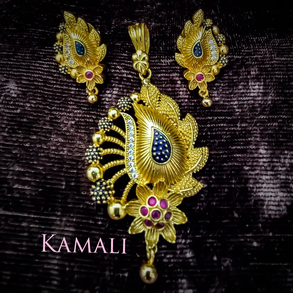 Pendant Set
Kamali - Radiance Collections
Artifi...