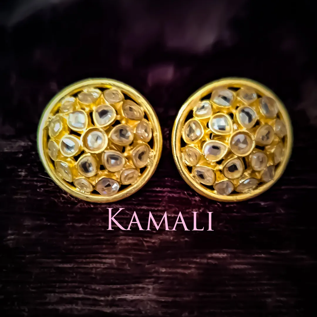 Kundan Studs
Push Back Screws
Kamali - Radiance ...