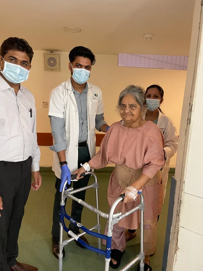 82 Years old lady from sector 75 Noida,suffering f...