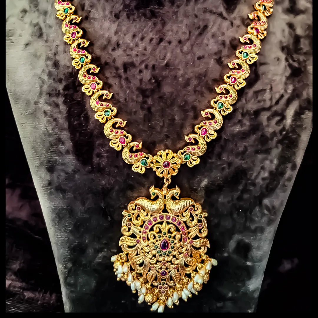 Antique Rice Pearl Haram
Exclusive Antique Jewell...