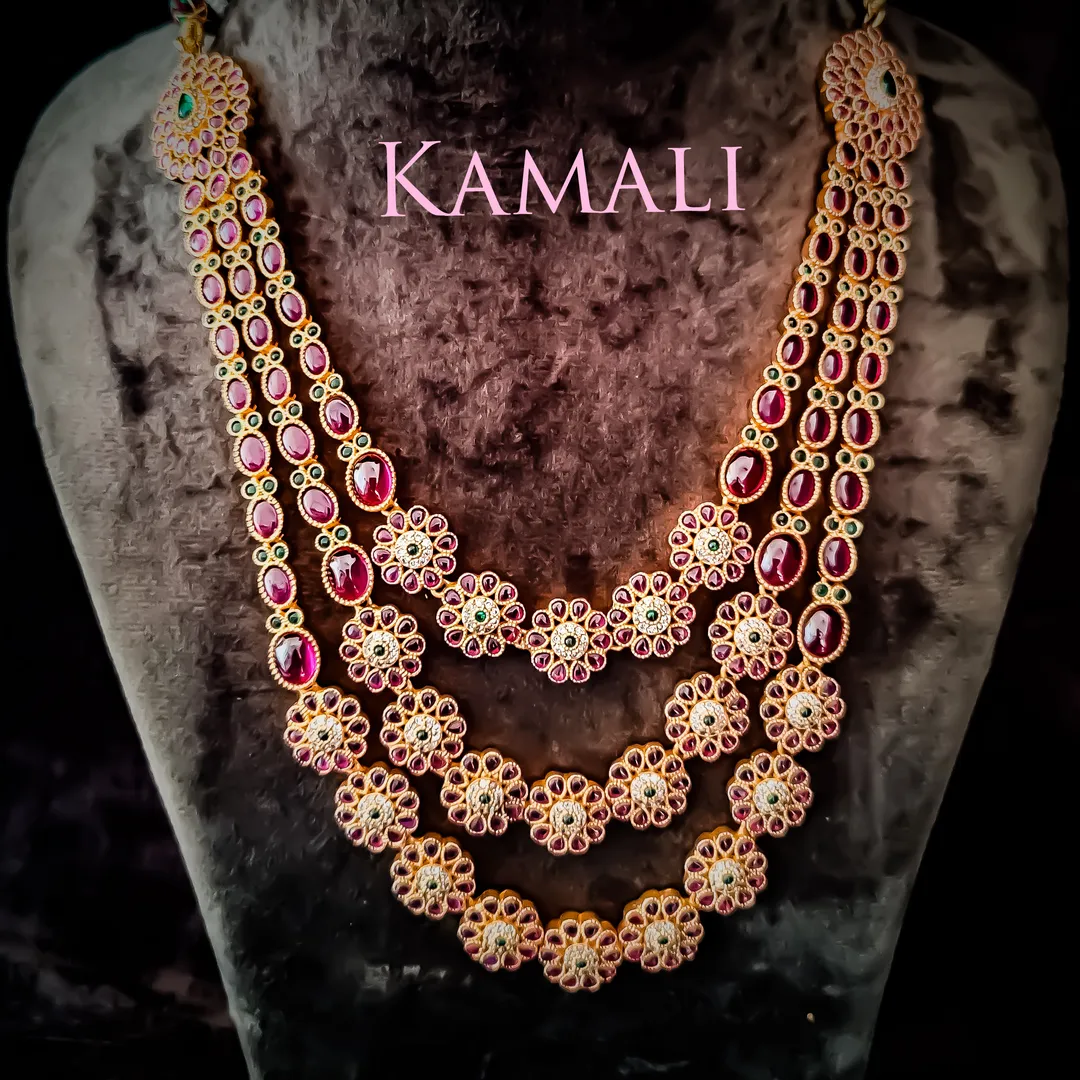 Kempu stone 3 Layer Chain
Antique Jewellery Colle...