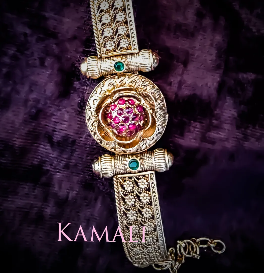 Bracelet for Women
Kamali Queen Radiance Collecti...