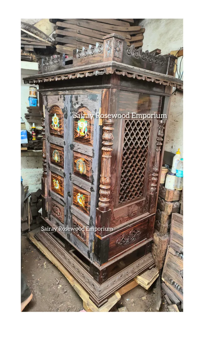 Rosewood Pooja mantap
depth 30"
width 48"
heigh...