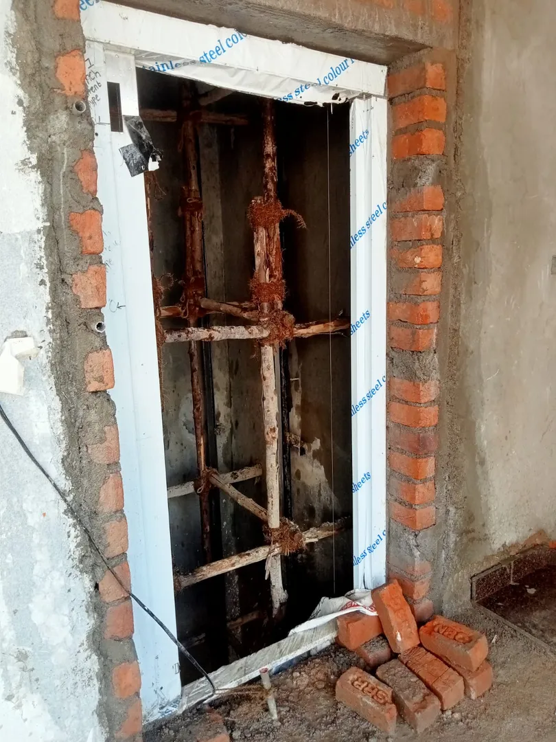 Power Elevator erection of elevator/lift swing doo...