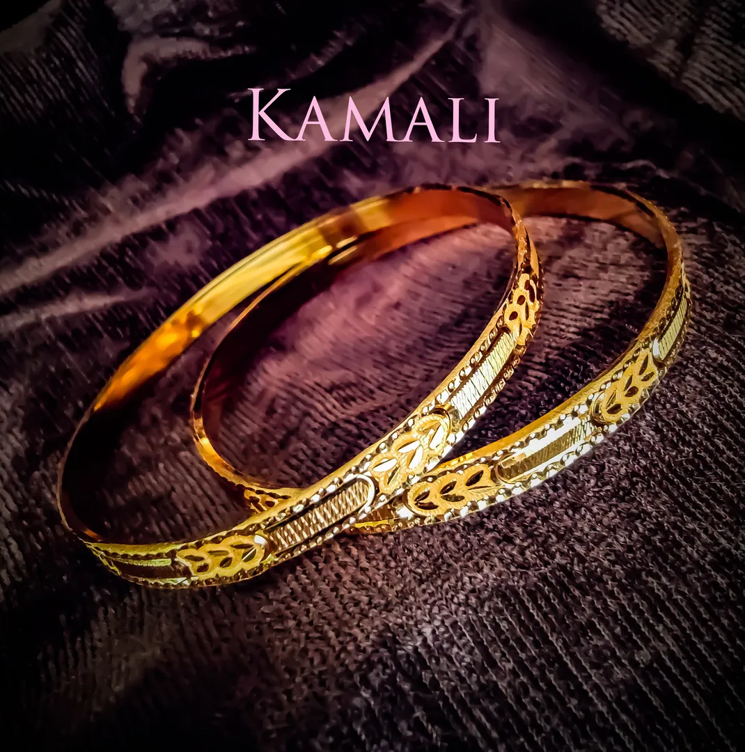 Gold Mix CNC Cutting Bangles with Rhodium Plating
...
