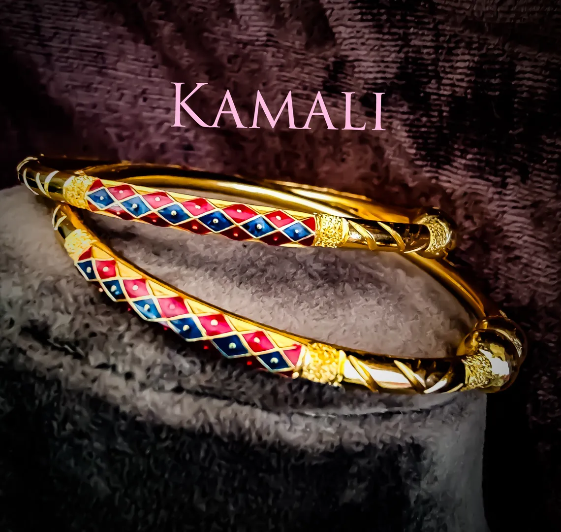 Gold Mix CNC Cutting Bangles with Rhodium Plating
...