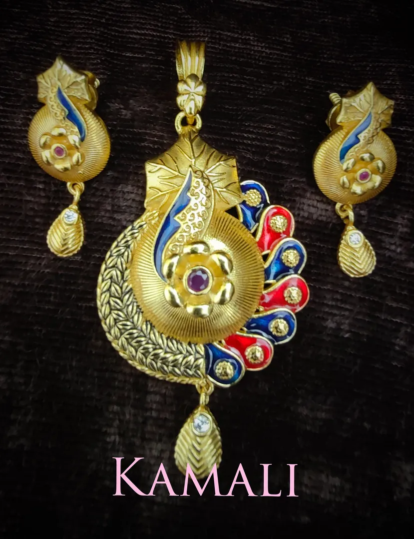 Fancy Pendants
Artificial Gold Plated Casting Pen...