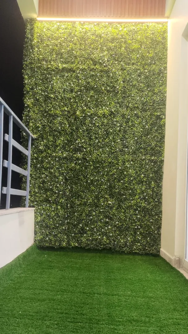Vertical Garden Noida
Vertical Garden and Artifici...