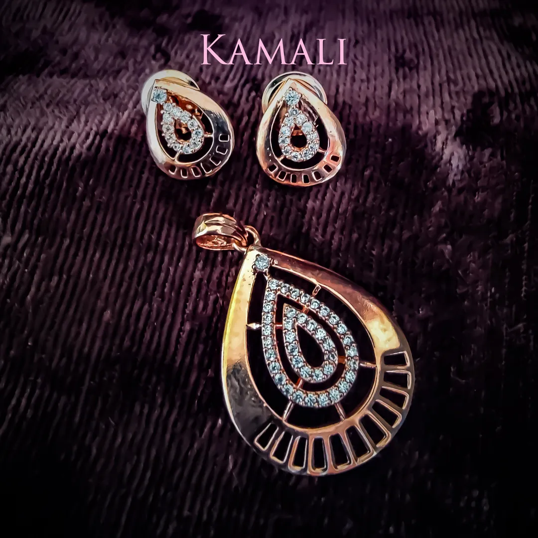 Rose Gold Pendant Set
Artificial Gold Plated Jewe...