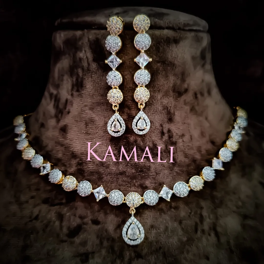 Mozonite Kundan and Swarovski Necklace set for Wom...