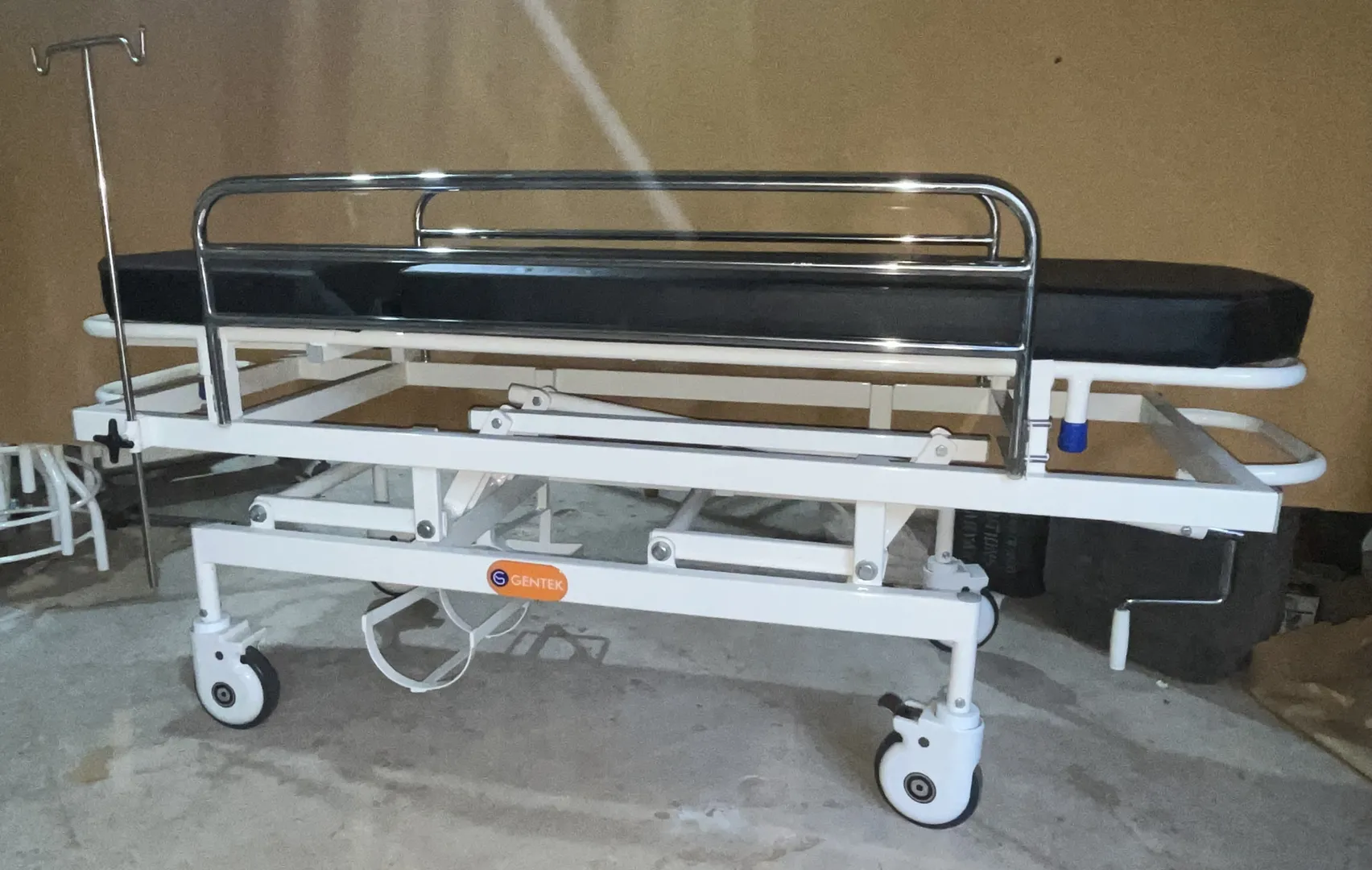 Emergency Stretcher Trolley HI-Low
No1hospitalfu...