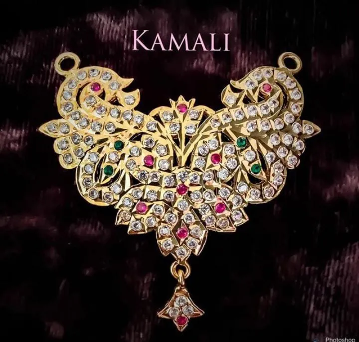 Impon Kal Dollar
Impon CZ Stone Pendant
Artifici...