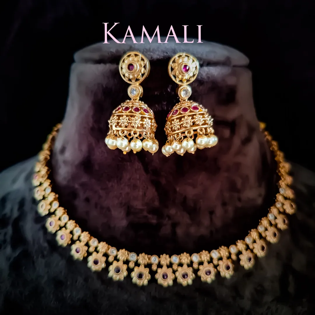 New Radiance and Lazuli Collections
Simple Neckla...