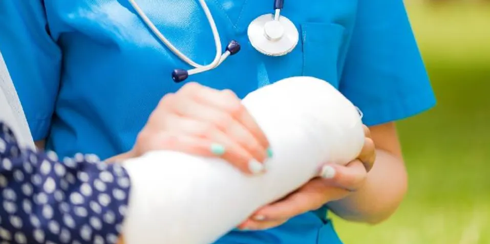 Anand Orthopaedic Hospital: Pioneering Fracture Ac...