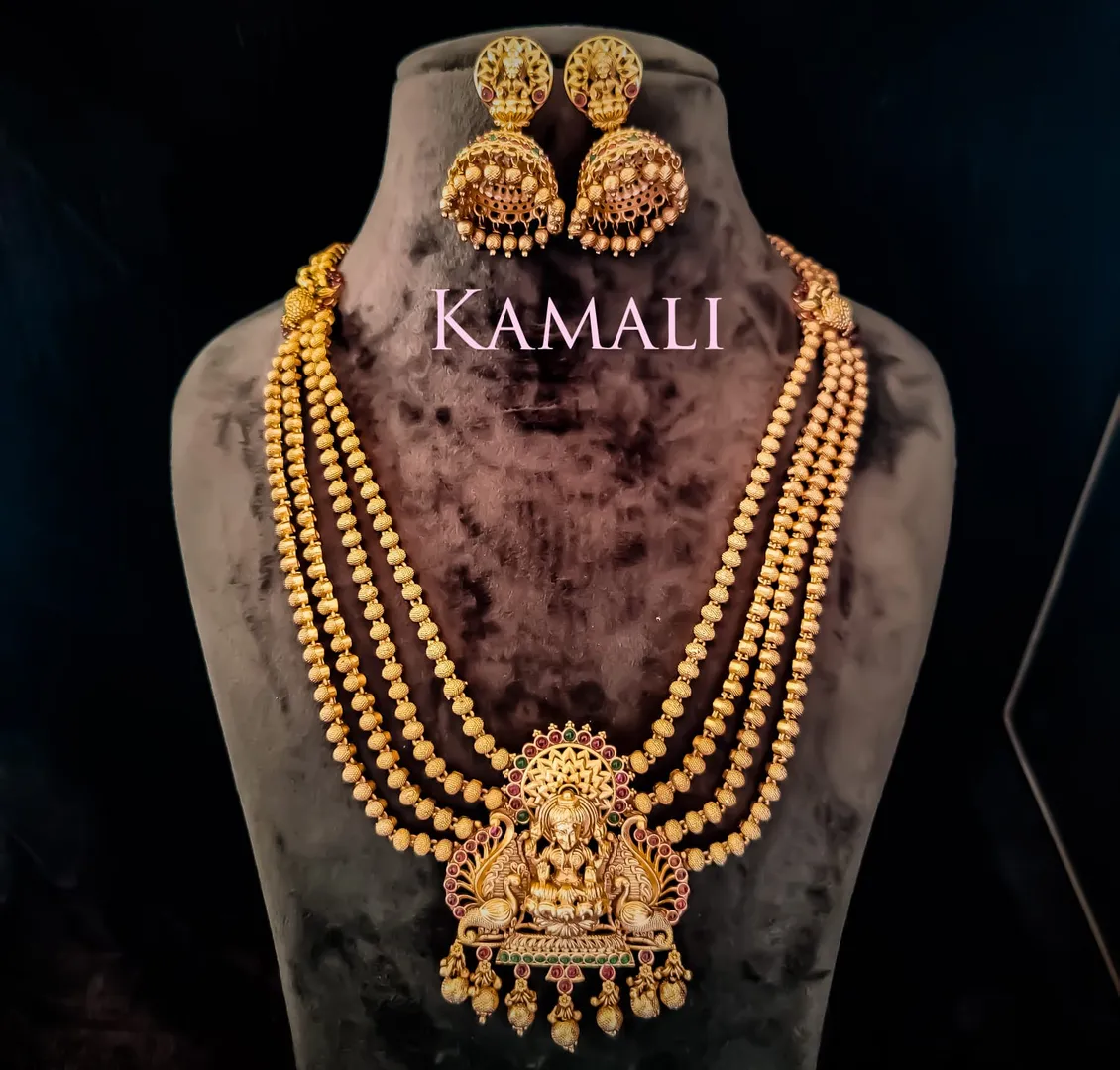 All time favorite
Kamali Queen Antique Collection...