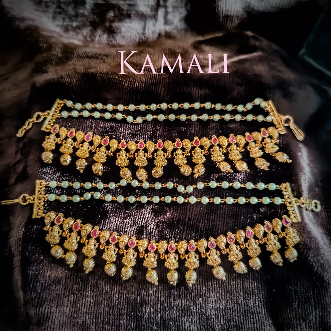 Antique Ear Chains
Artificial Gold
Kamali Queen ...
