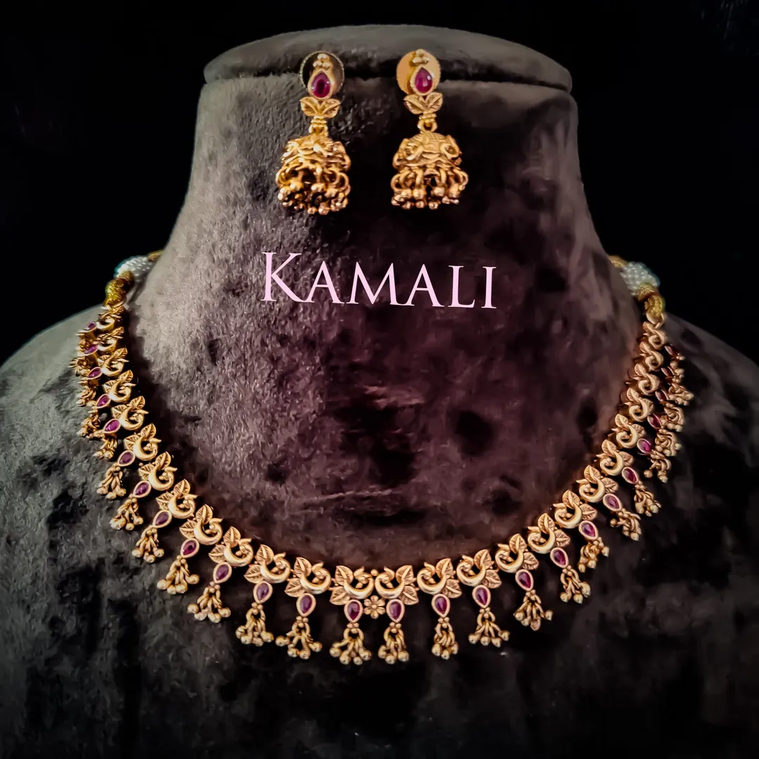 Simple Necklace designs
Kamali Queen Lazuli Colle...