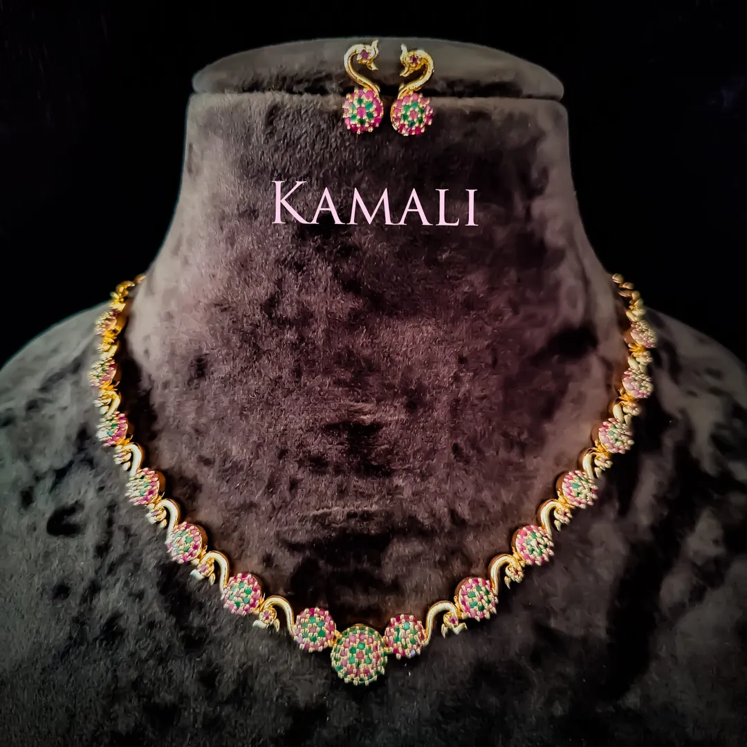 Dollar Chain Collections
Kamali Queen Lazuli Coll...