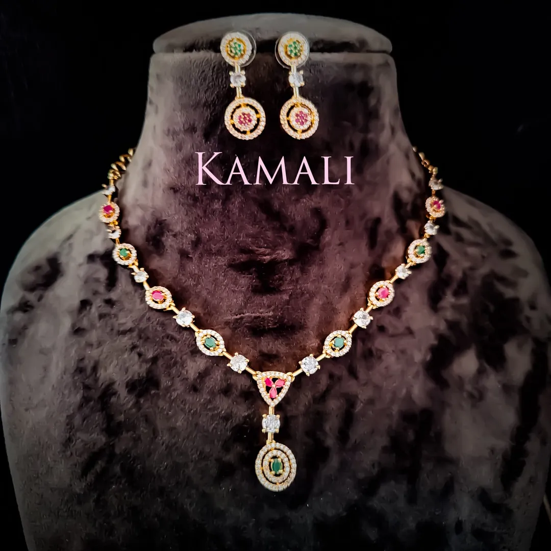 Dollar Chain Collections
Kamali Queen Lazuli Coll...