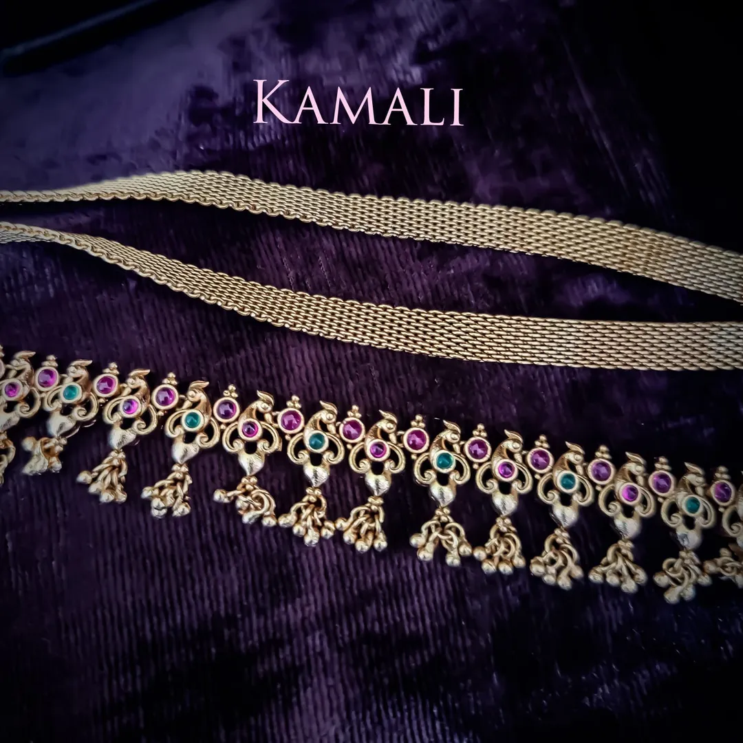 Antique Hip Chains for Women
Artificial Gold Plat...