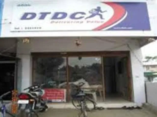 Discover reliable DTDC Courir service in Rajkot wi...