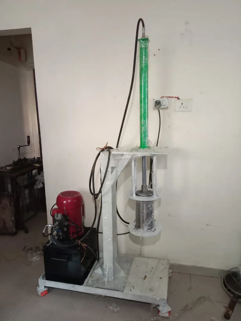 Extruder machine for Millets Product (Murukku, cha...