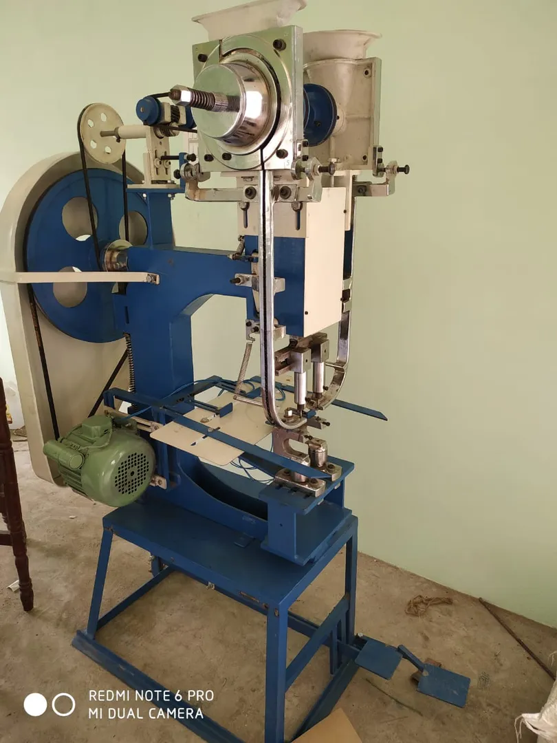 JJ Mark Auto Feed Eyelet Punching Machine is in sa...