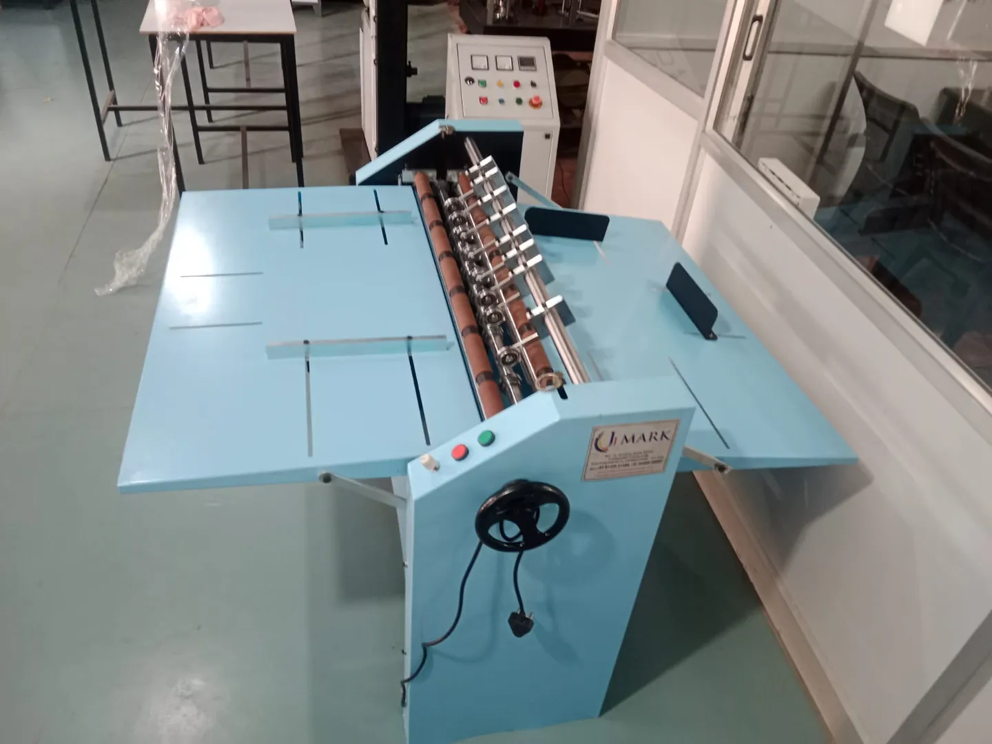JJ Mark Roller Creasing machine is in Maharashtra
...