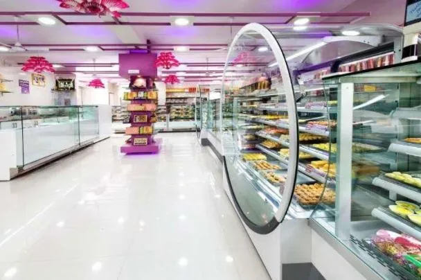 Showcase Racks for Stylish Product Display in Coim...