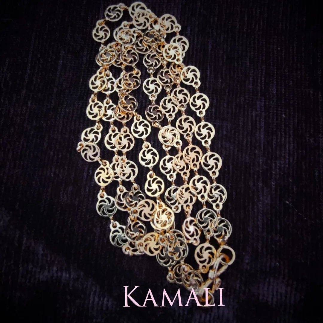 Light weight Chains
Imported Collections
Artific...