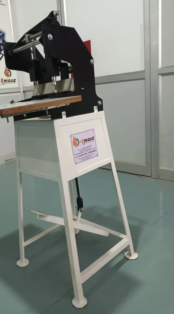 JJ Mark Manual eyelet punching machine is in Hosur...